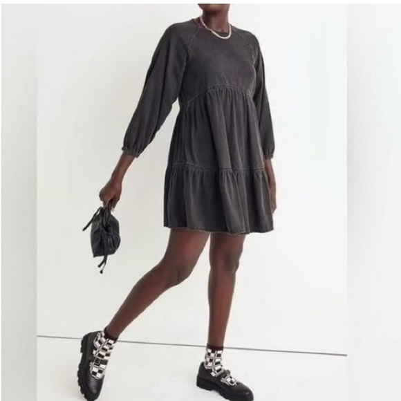 Madewell Dresses & Skirts - Madewell Charcoal Denim Tiered Tunic
Dress - Size Medium